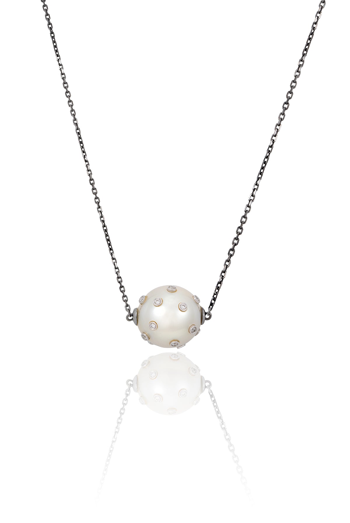 Bombé Necklace