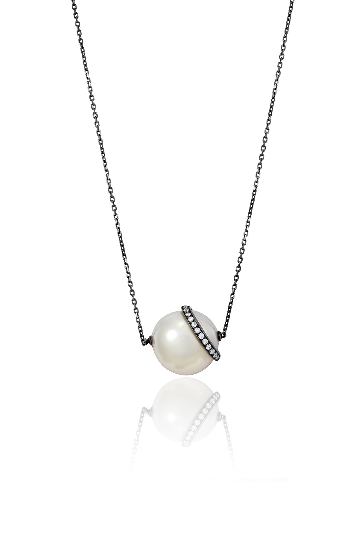 Unyielding Pearl Necklace