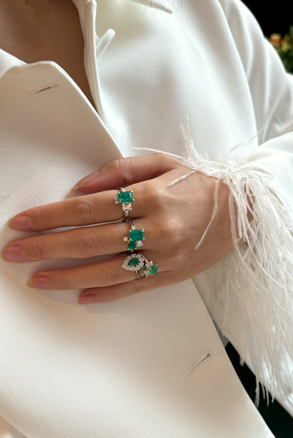 Valeria Emerald Ring